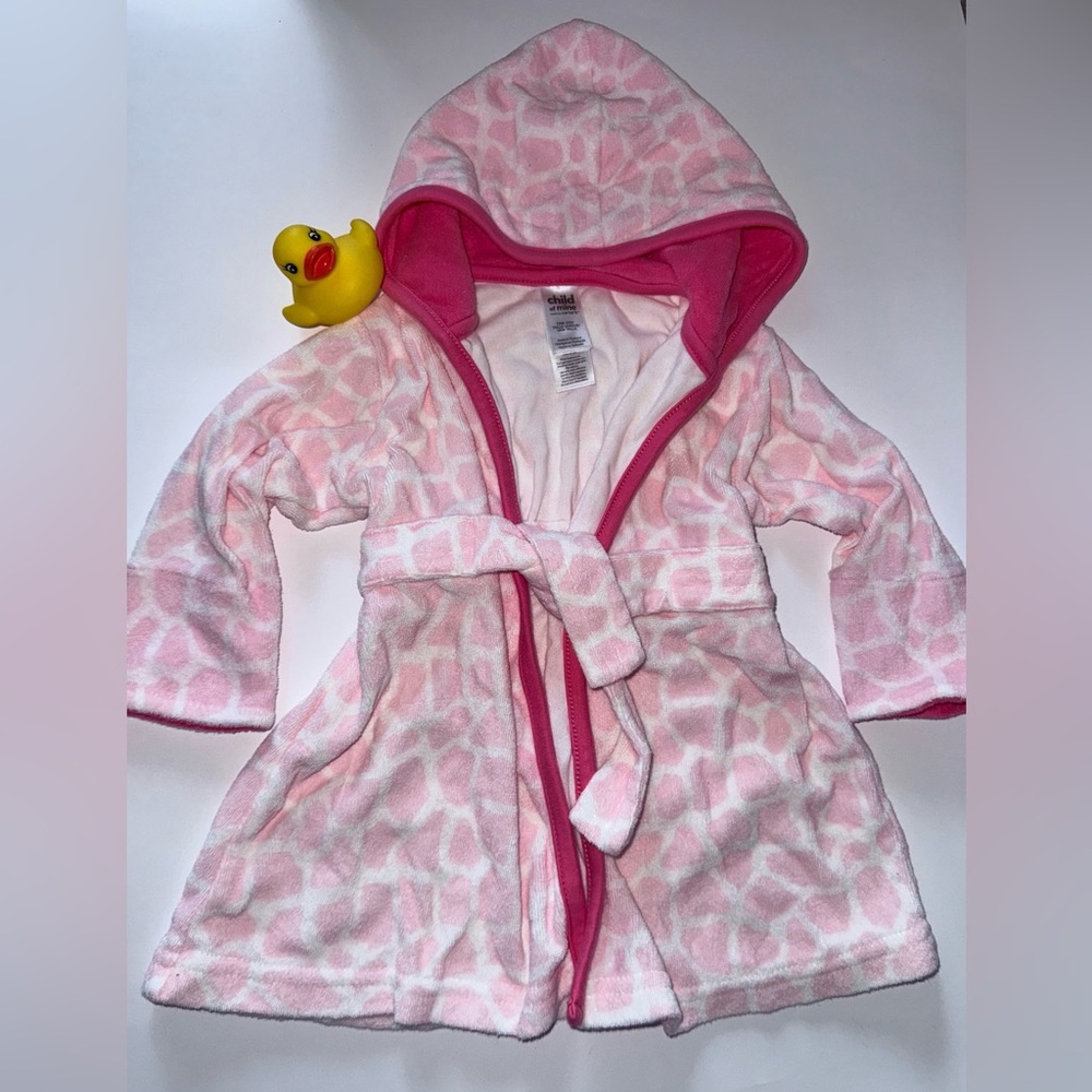Child of mine Carter’s Pink Hooded Giraffe Print baby girls one size